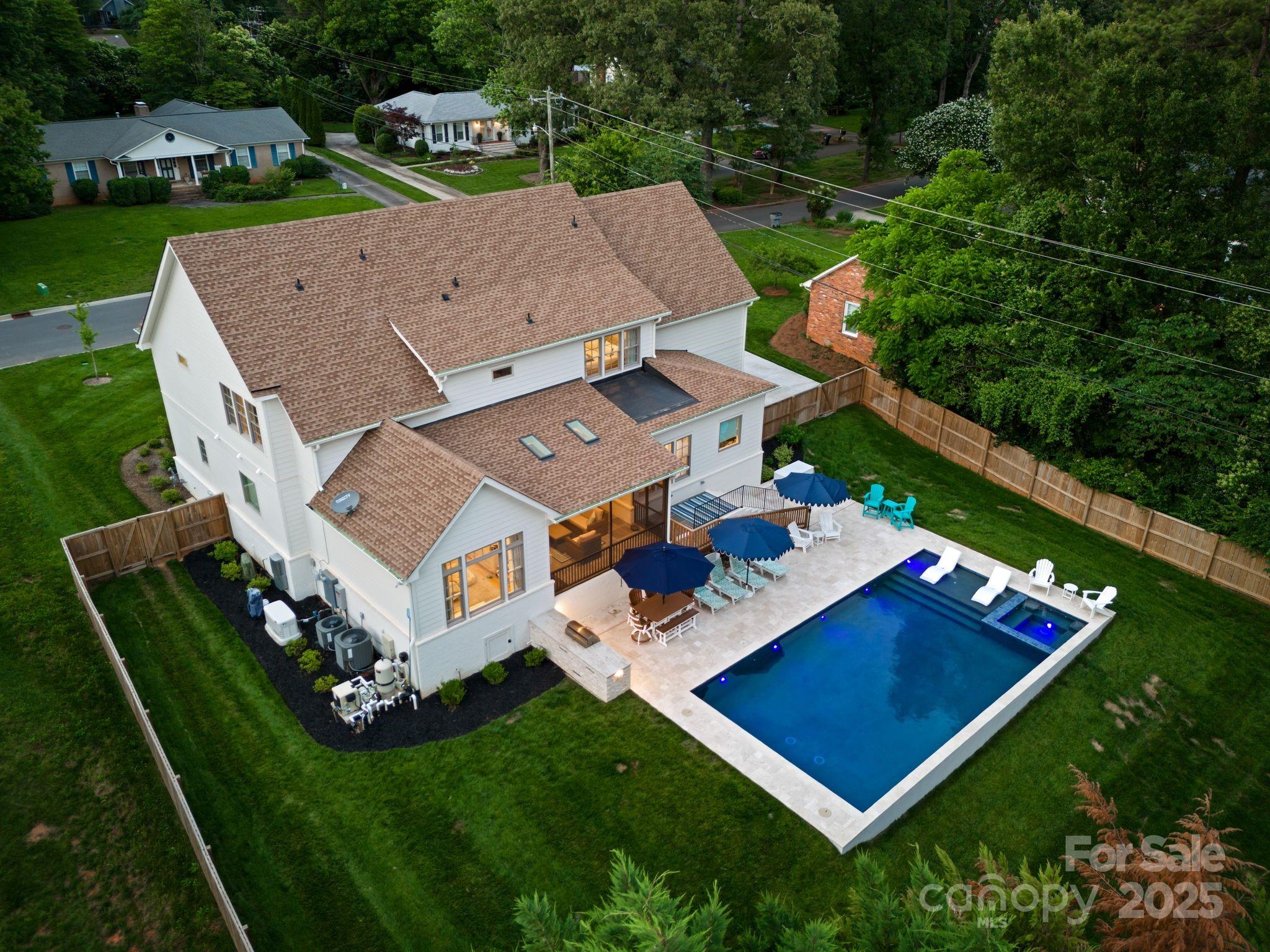 Lansdowne - Residential