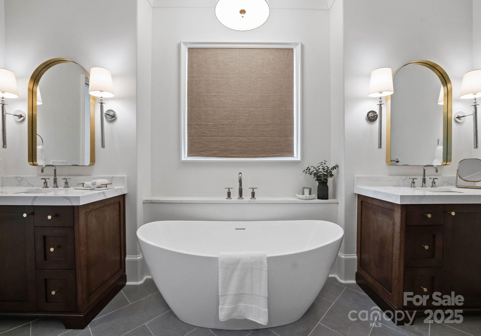 Lansdowne - Residential