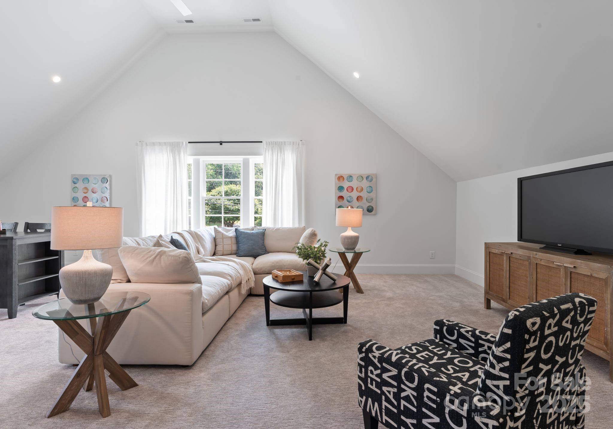 Lansdowne - Residential