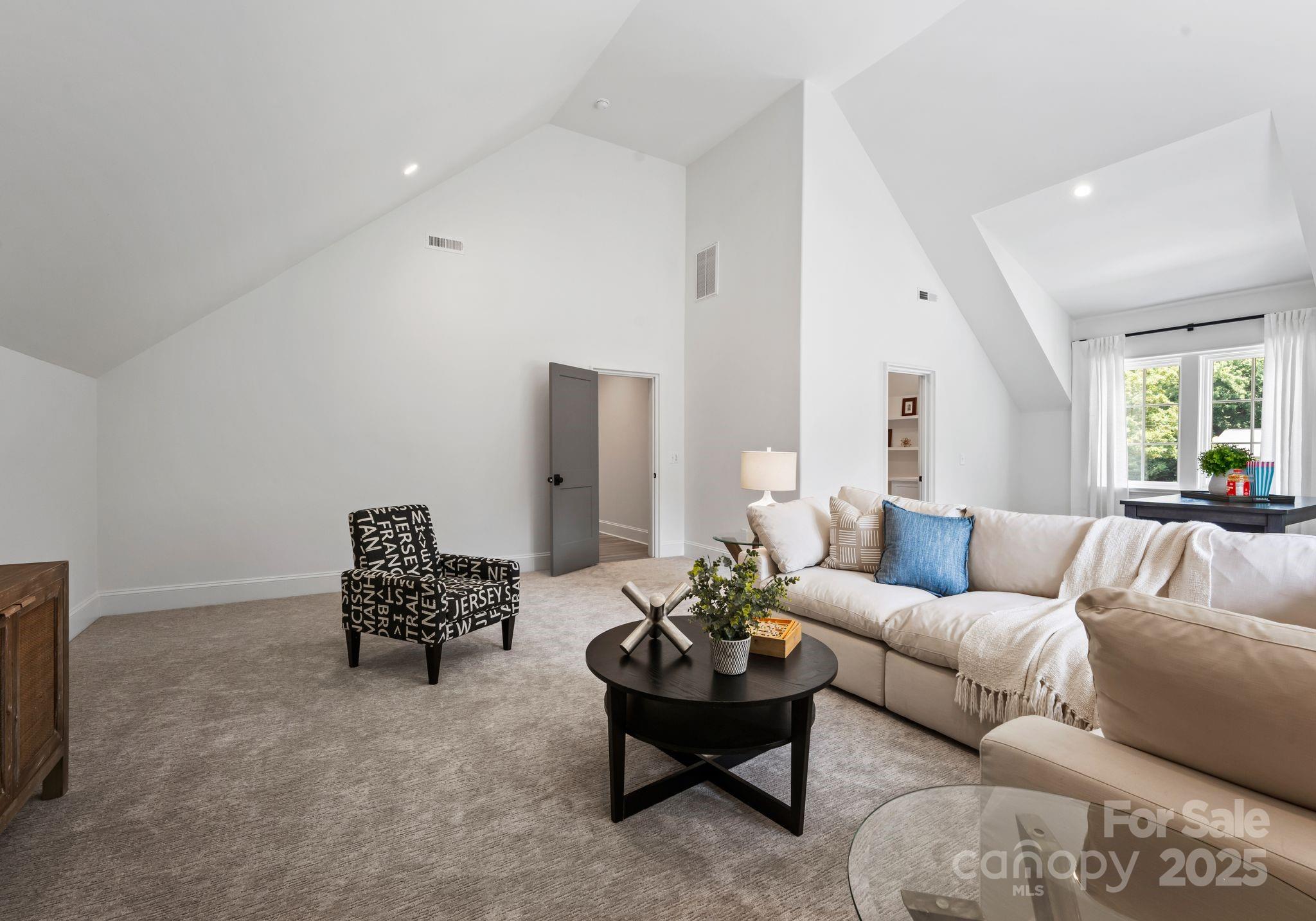 Lansdowne - Residential