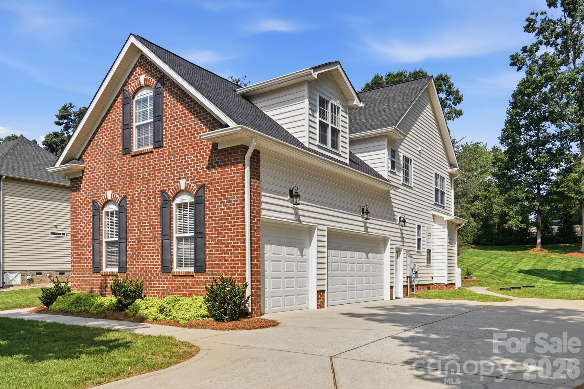 5875 Tipperary Drive