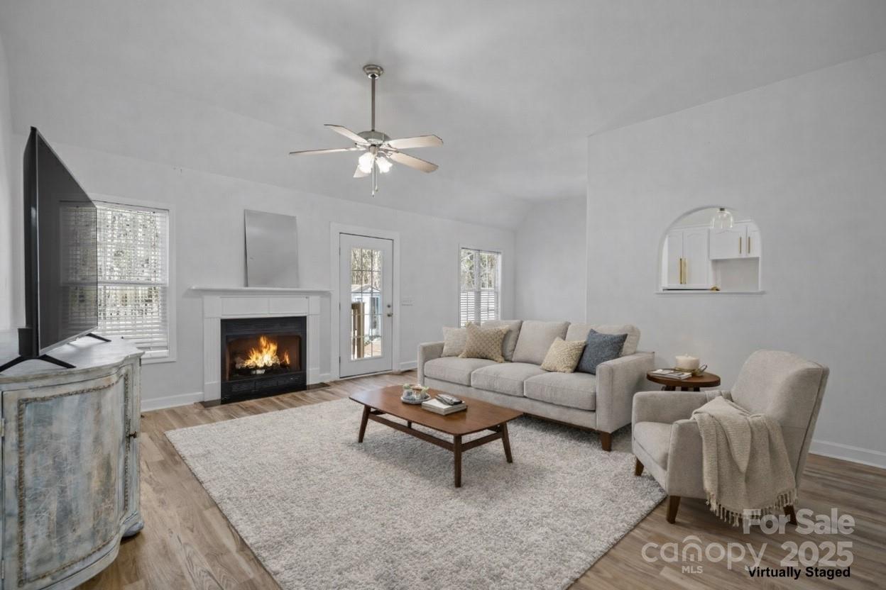 285 Eagle Creek Road