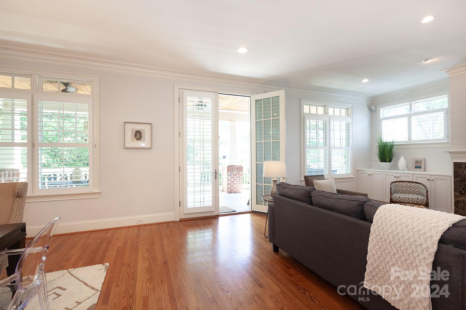 Myers Park - Residential