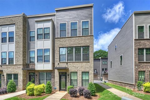 3722 Ellington Street Charlotte NC 28211