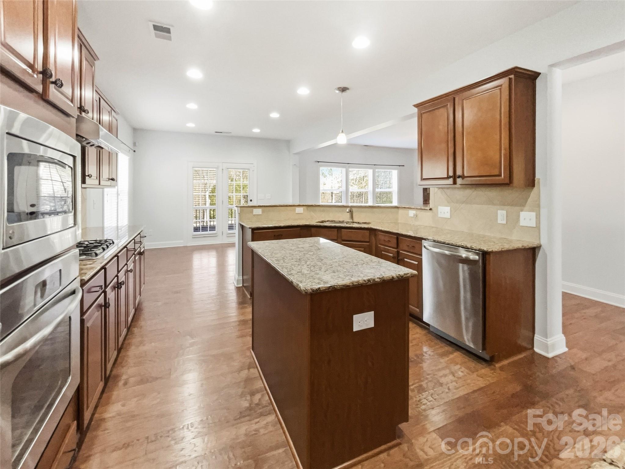 Walkers Ridge - Residential