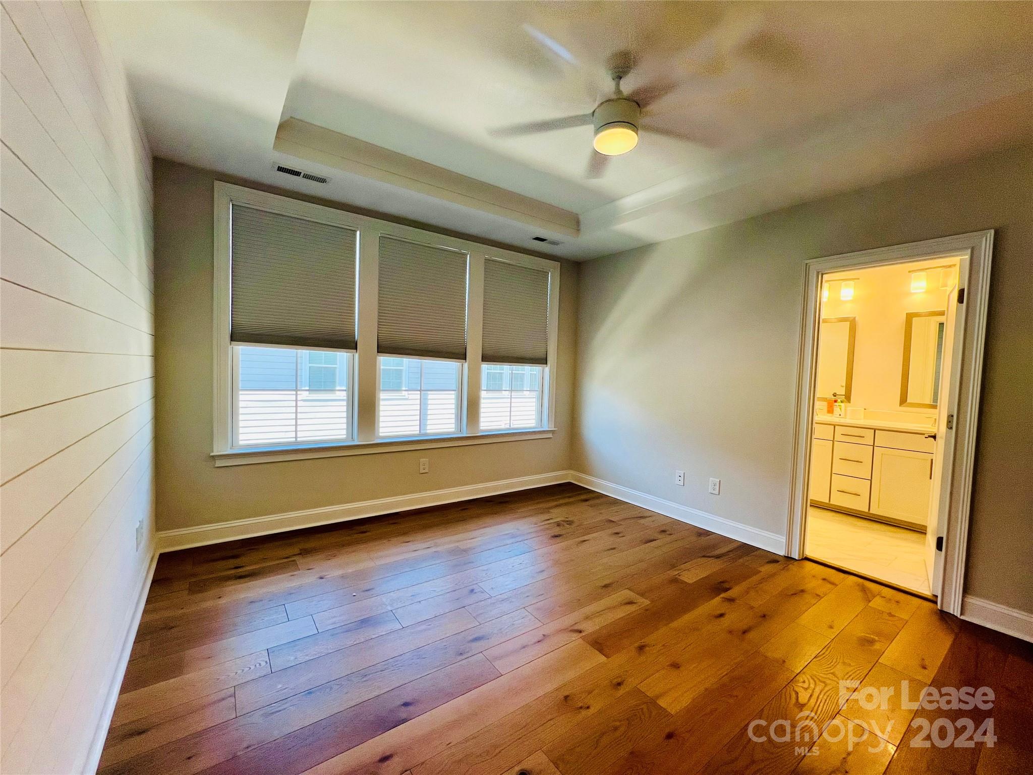 Elizabeth Glen - Residential Lease