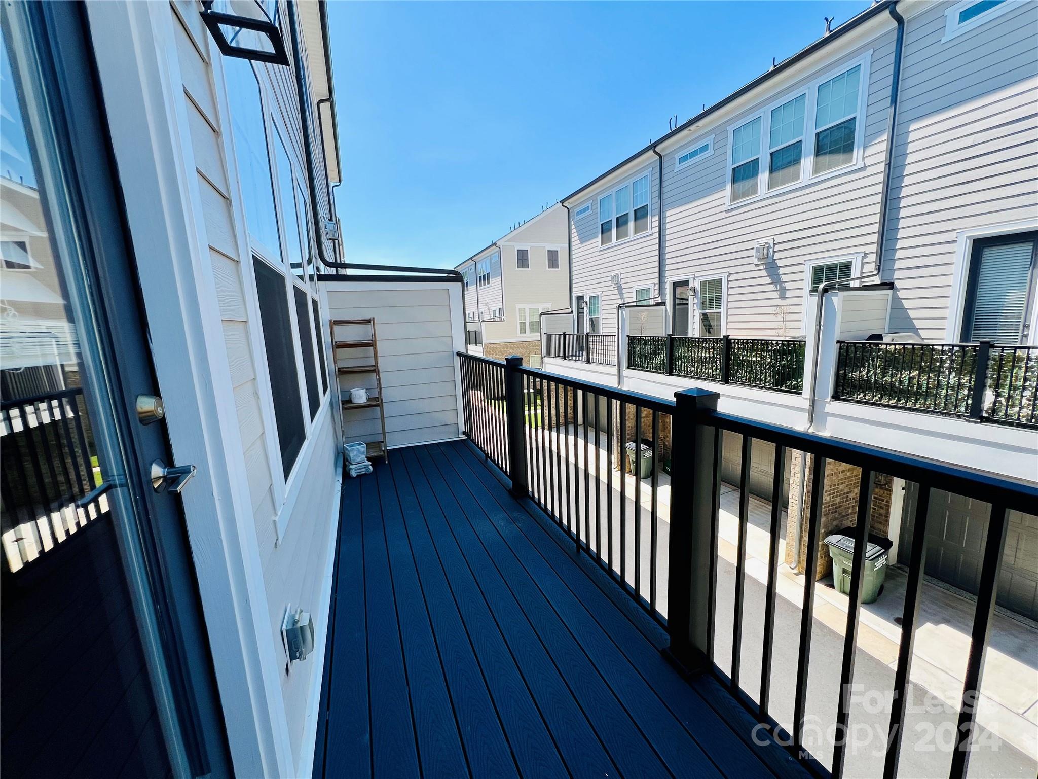 Elizabeth Glen - Residential Lease