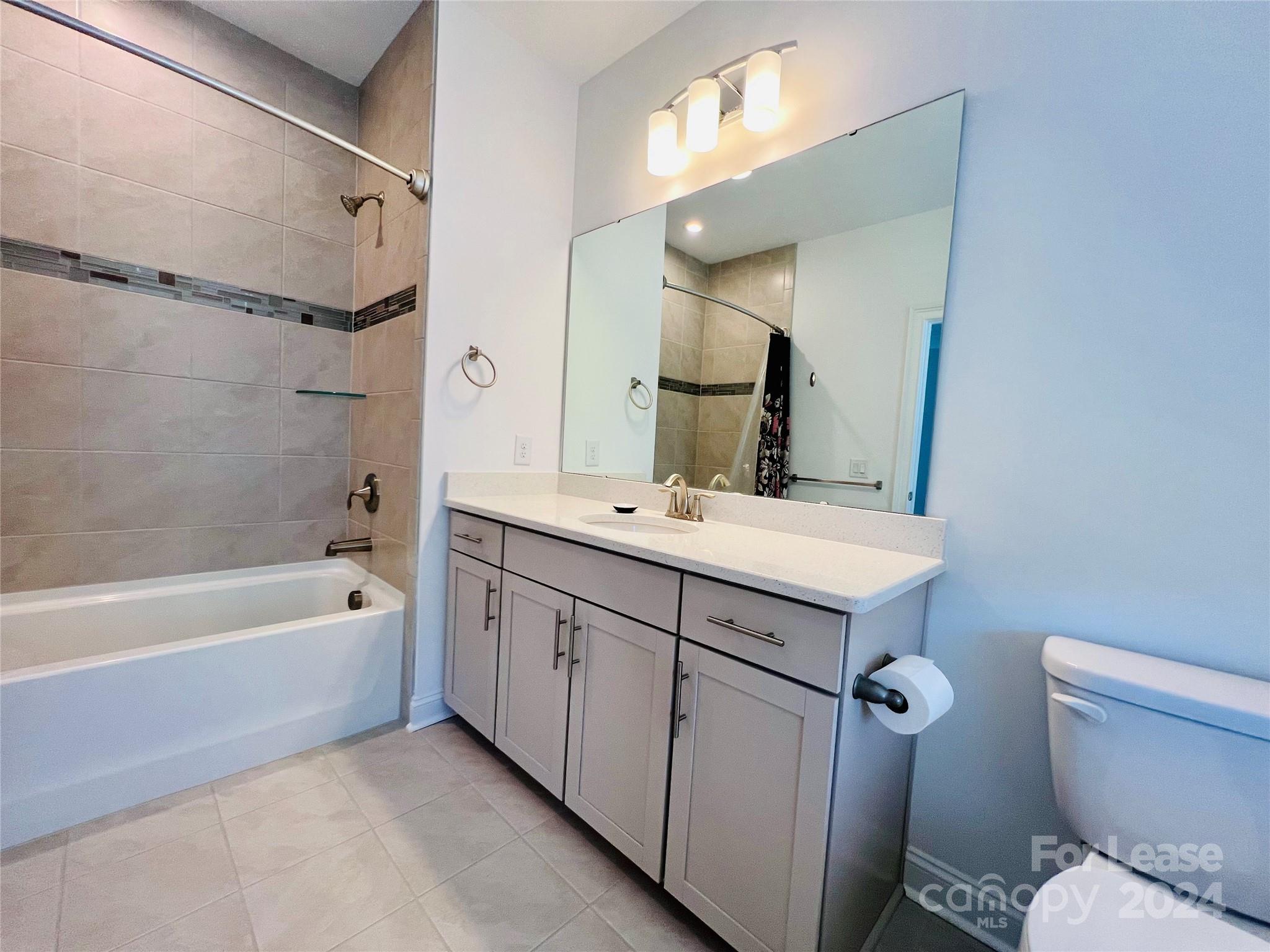 Elizabeth Glen - Residential Lease