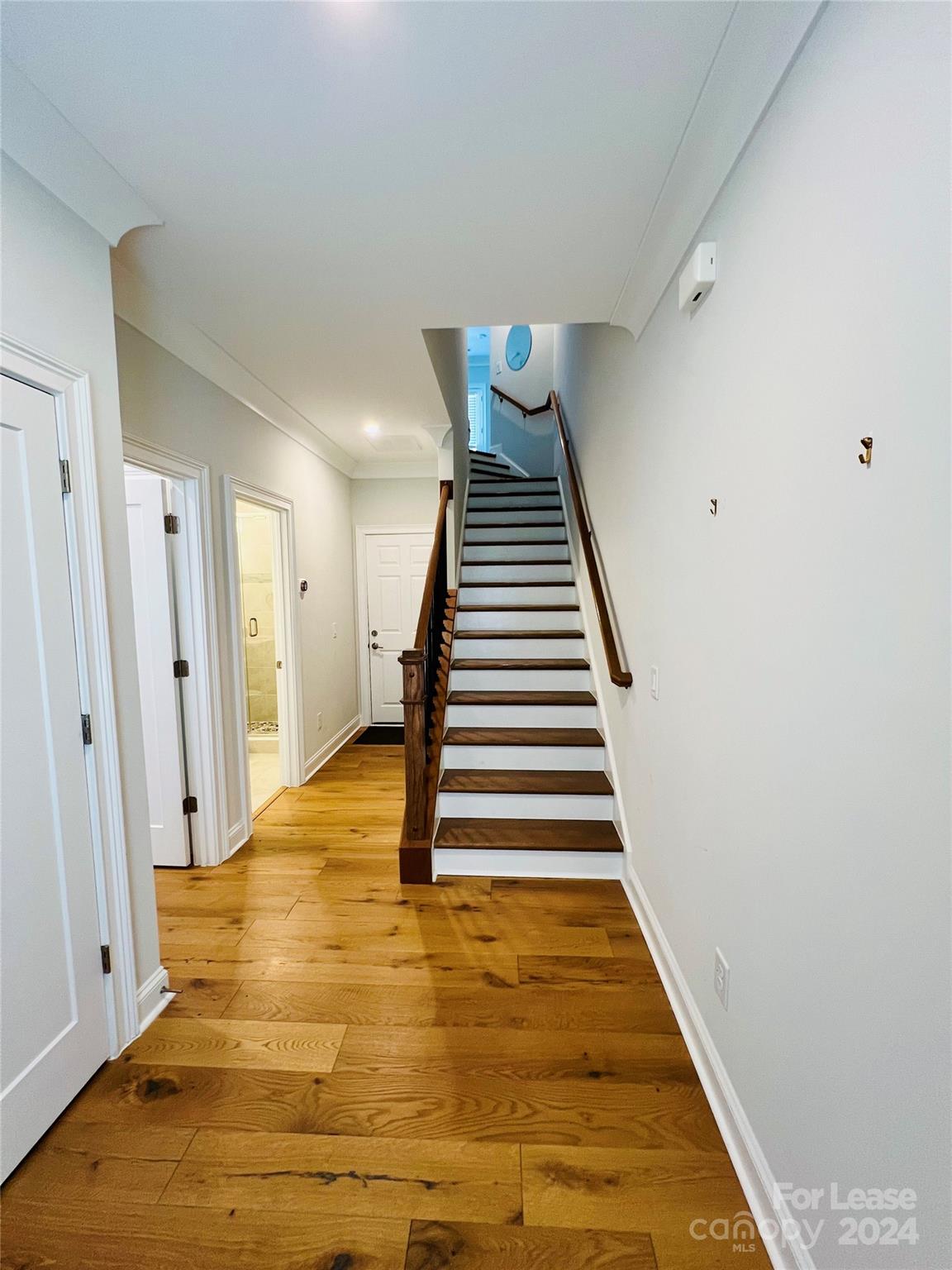 Elizabeth Glen - Residential Lease