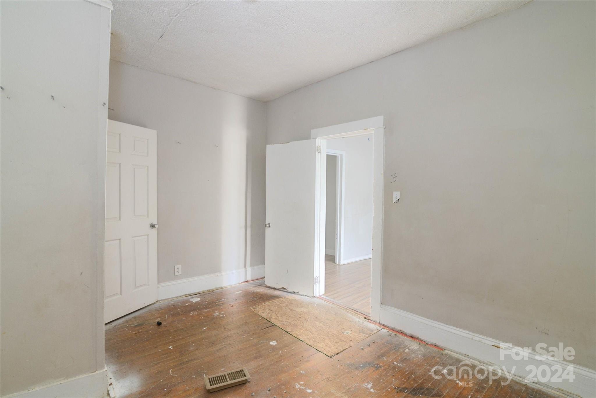 Thomasboro - Residential