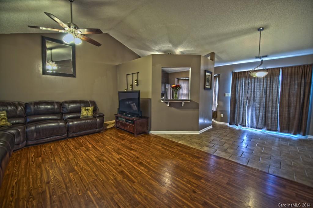 Falcon Chase - Residential