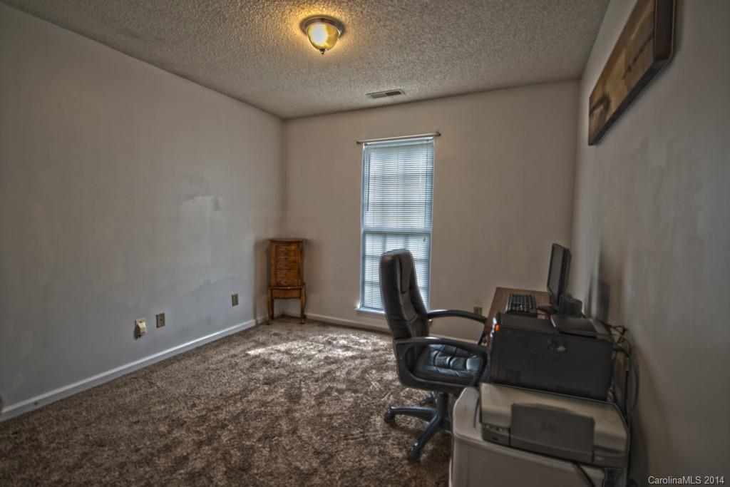 Falcon Chase - Residential