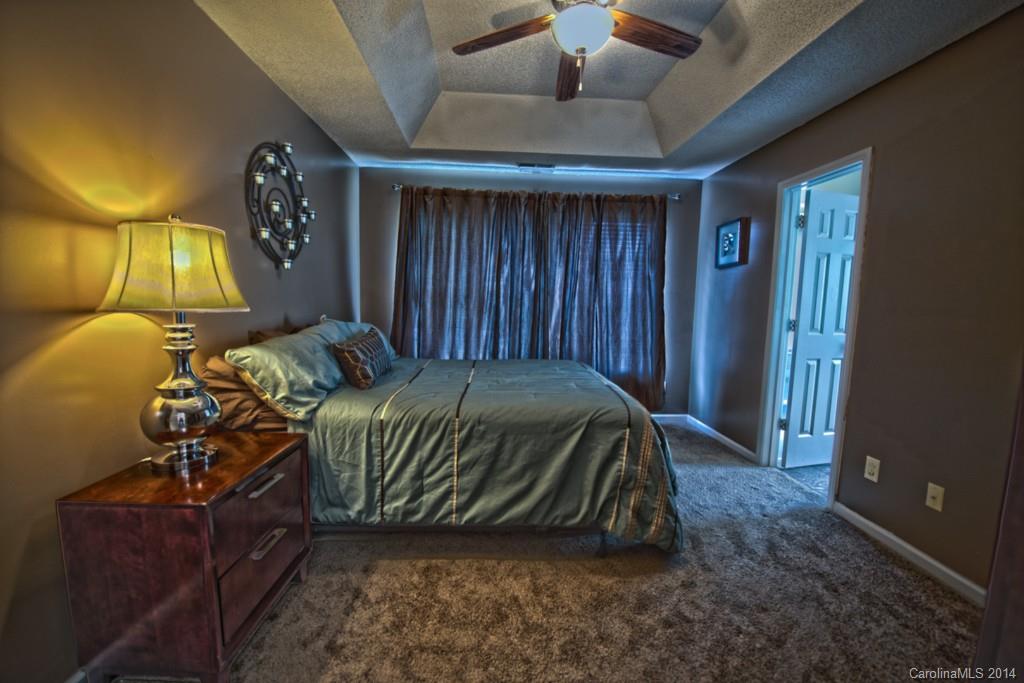 Falcon Chase - Residential