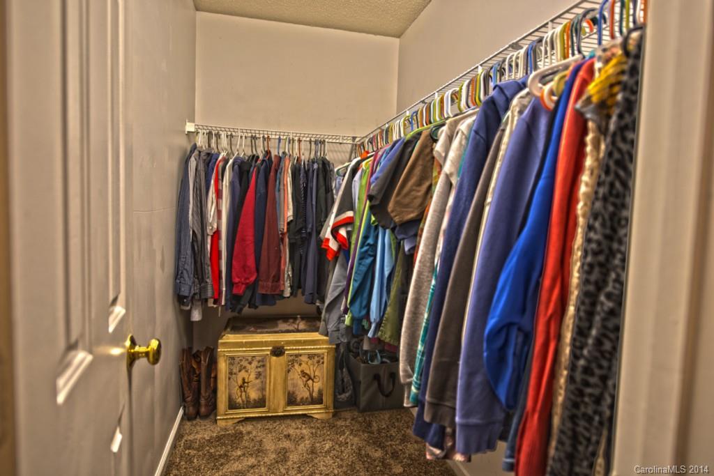 Falcon Chase - Residential