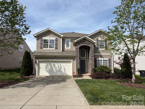 Photo of 10307 Dominion Village Drive, Charlotte, NC 28269 (MLS # 4364669)