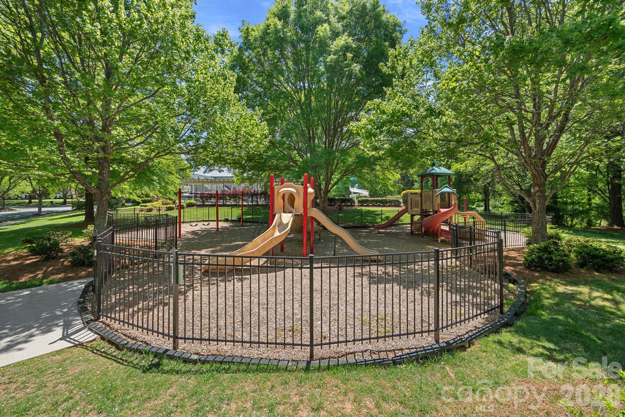 Monteith Park - Residential