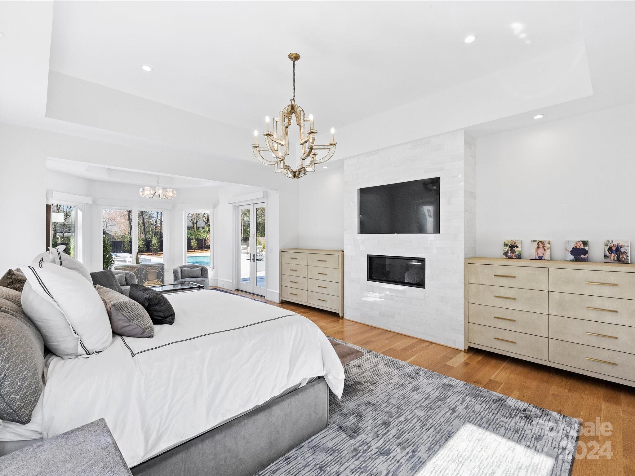 English Gardens - Residential