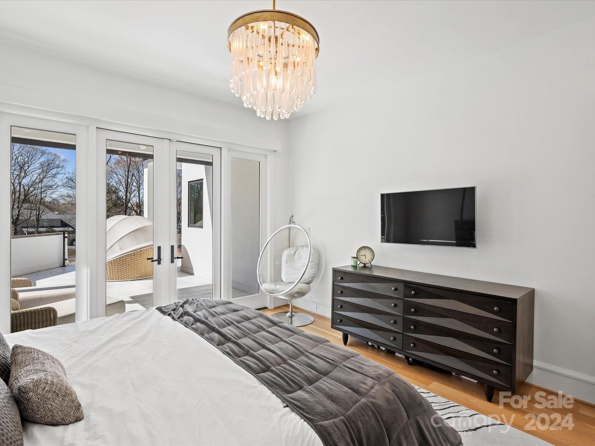 English Gardens - Residential