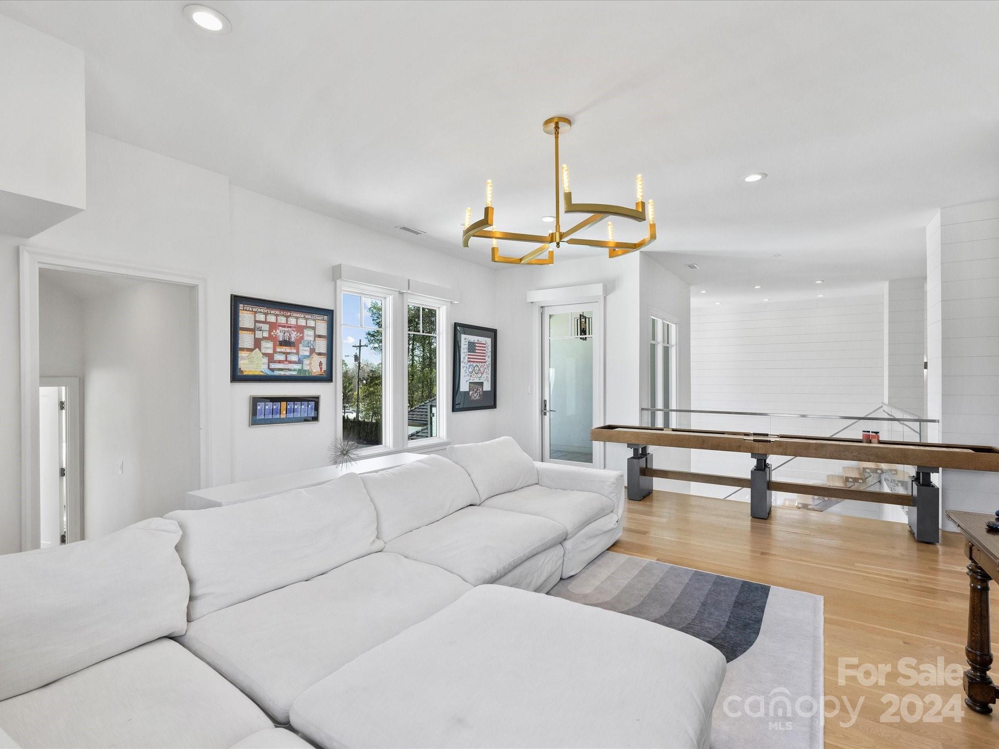 English Gardens - Residential