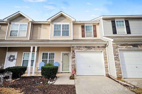 Photo of 10311 Bunclody Drive, Charlotte, NC 28213 (MLS # 4333116)