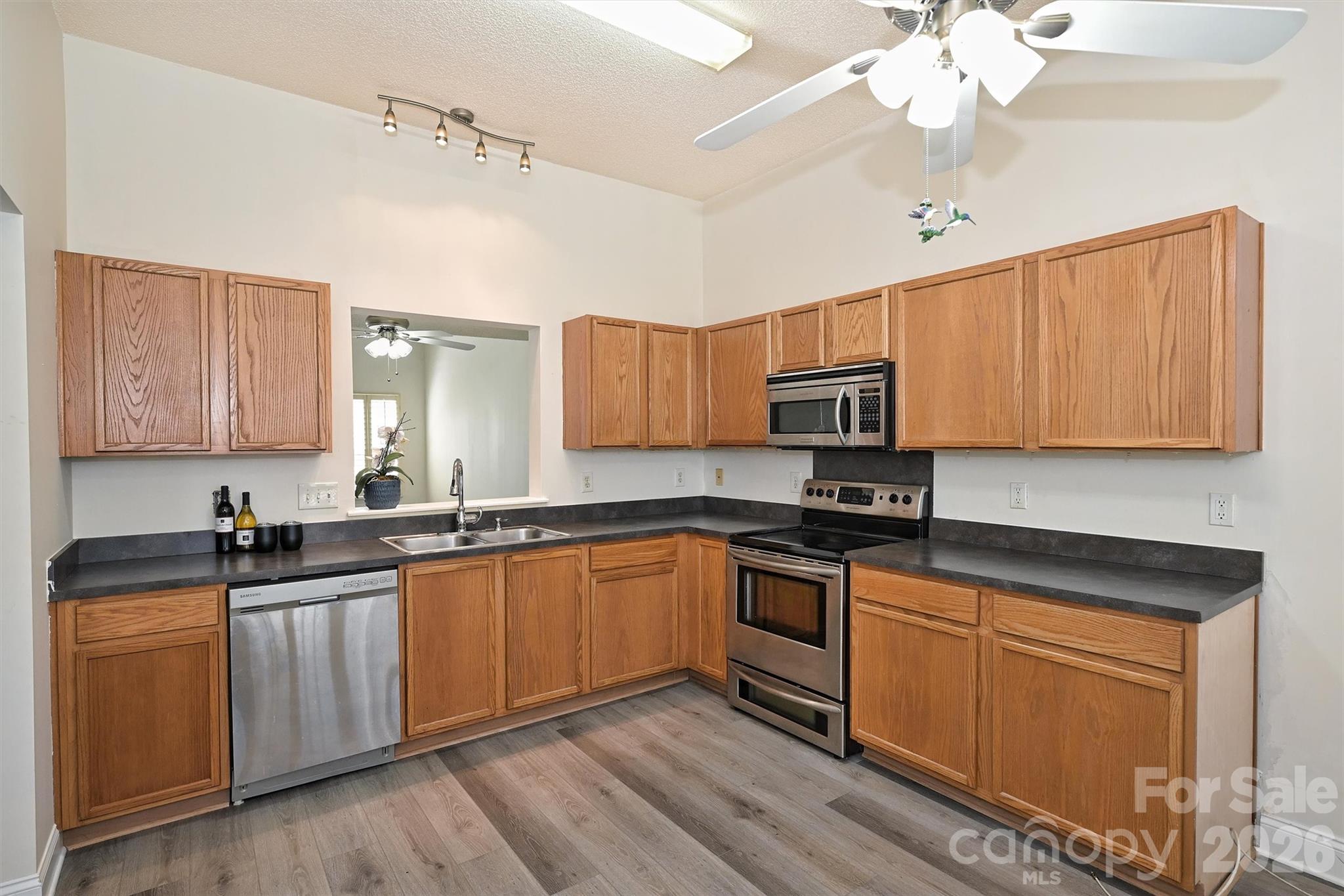 Forest Oaks - Residential