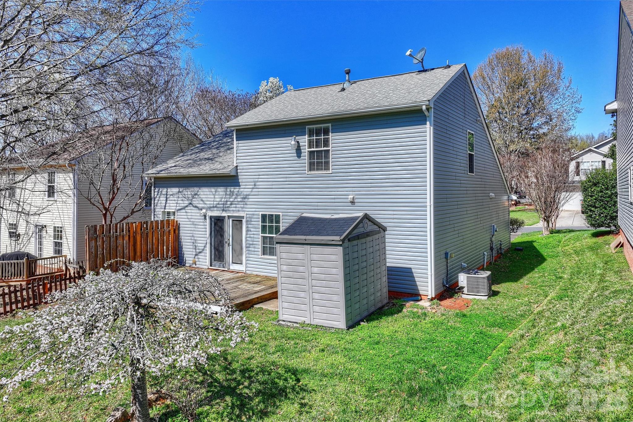 Forest Oaks - Residential