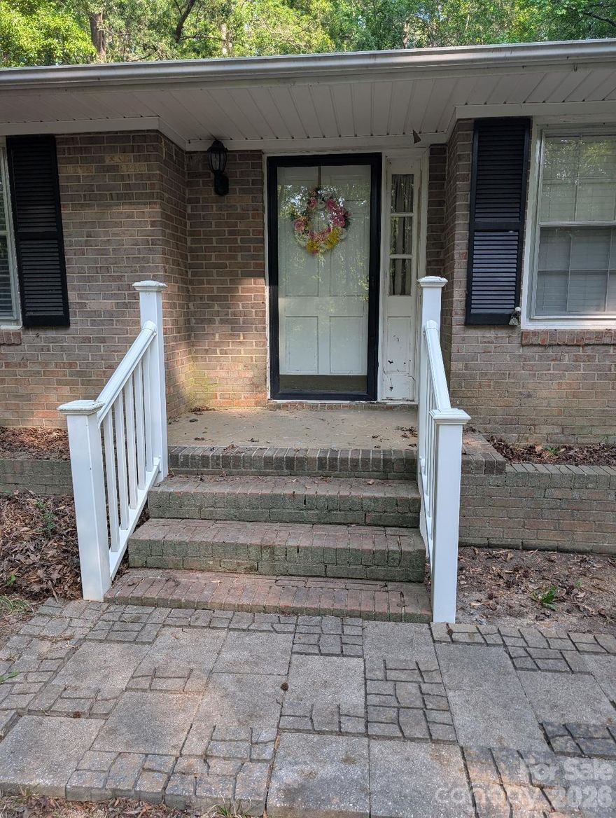 Welcome to 391 Blackwell Drive in Kershaw SC, an attractive all-brick home nestled on a quiet street. This charming three-bedroom, two-bath home is full of potential and just waiting for your personal touch to make it uniquely yours. Step through the front door into a welcoming foyer that invites you into a spacious layout featuring a large den and a dedicated dining room--perfect for gathering with family and friends. The bedrooms and hallway showcase original hardwood flooring, adding warmth and character to the home. Come take a tour and imagine the possibilities this wonderful property has to offer.