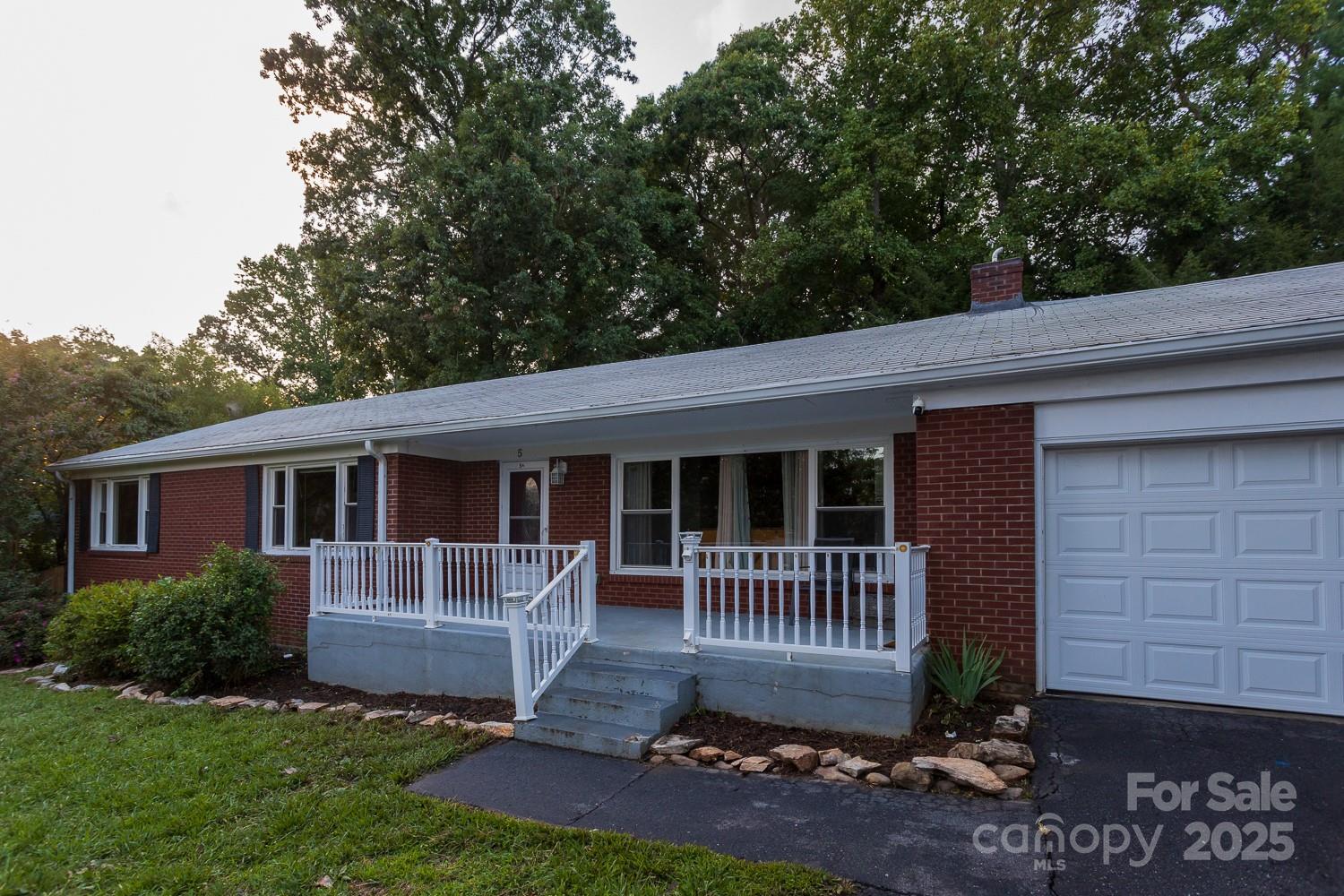 5 Fernlawn Road