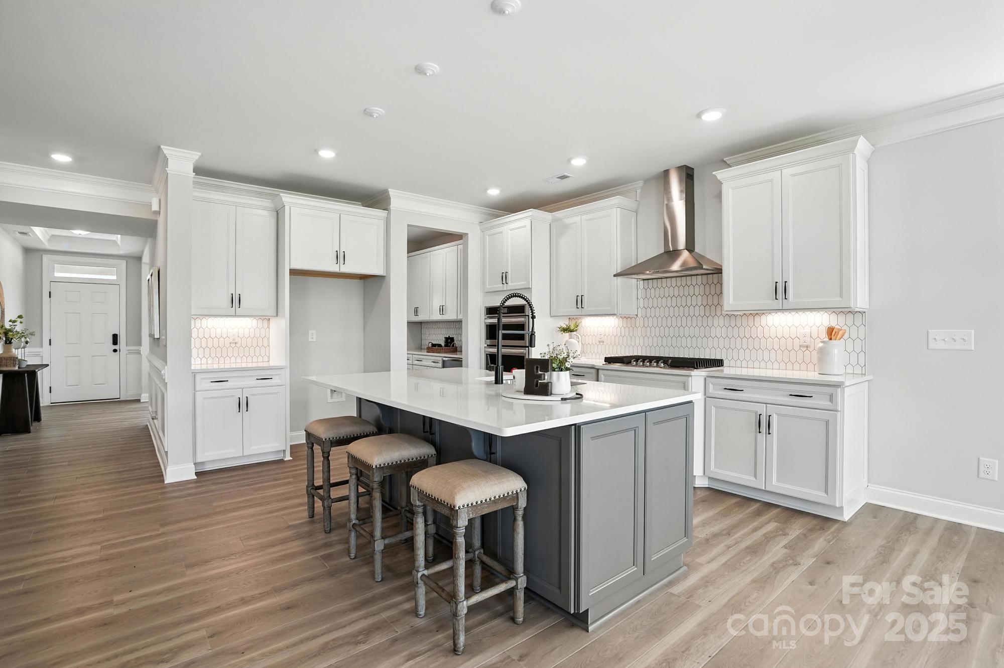 2228 Tabor Road