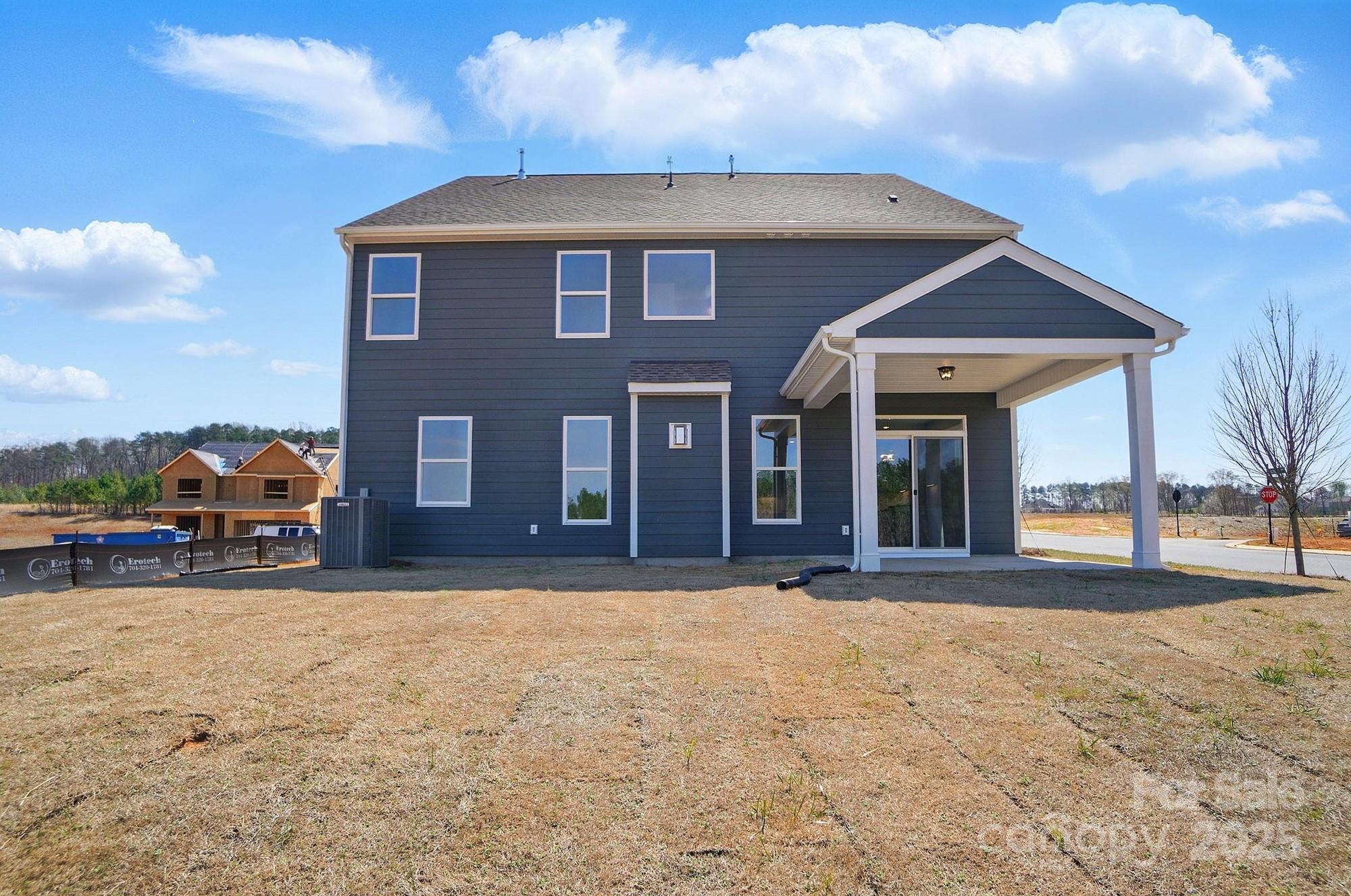 2228 Tabor Road 569