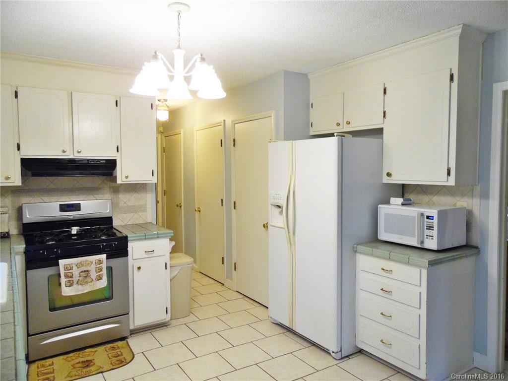 Twin Lakes - Residential