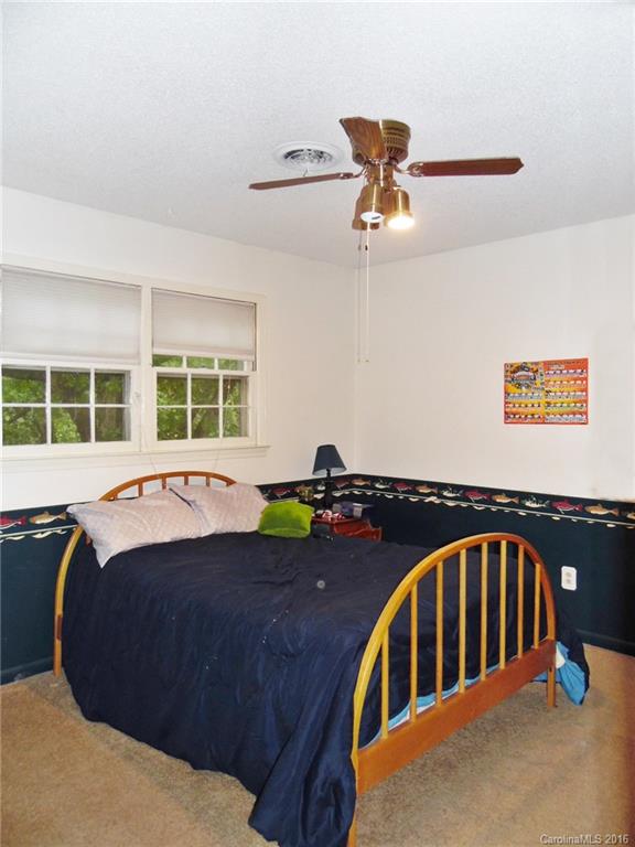 Twin Lakes - Residential