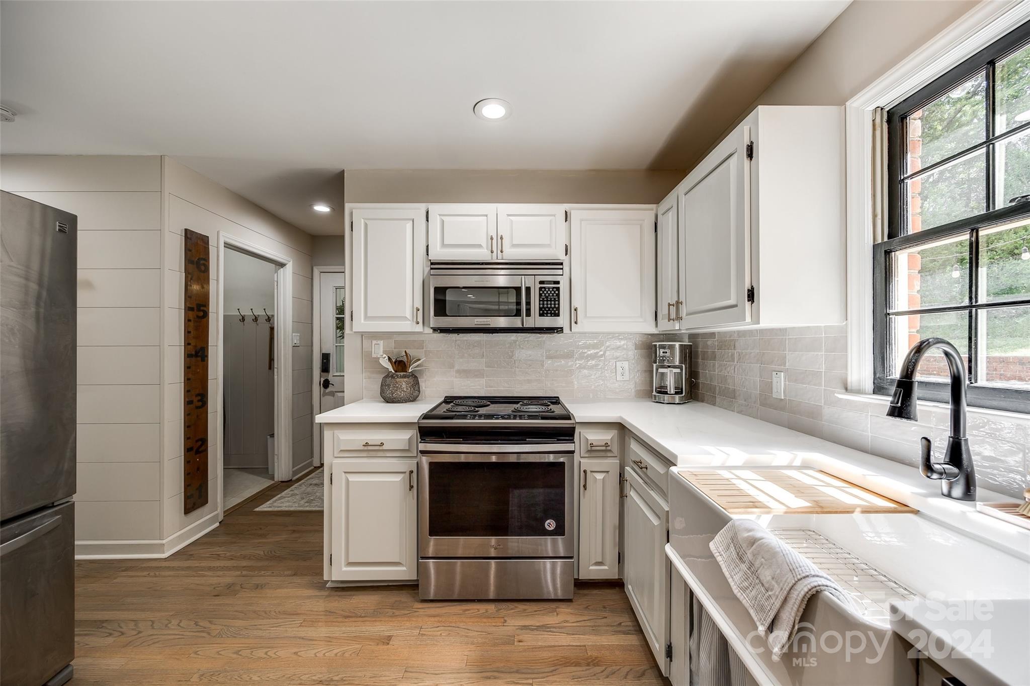 Devonshire - Residential