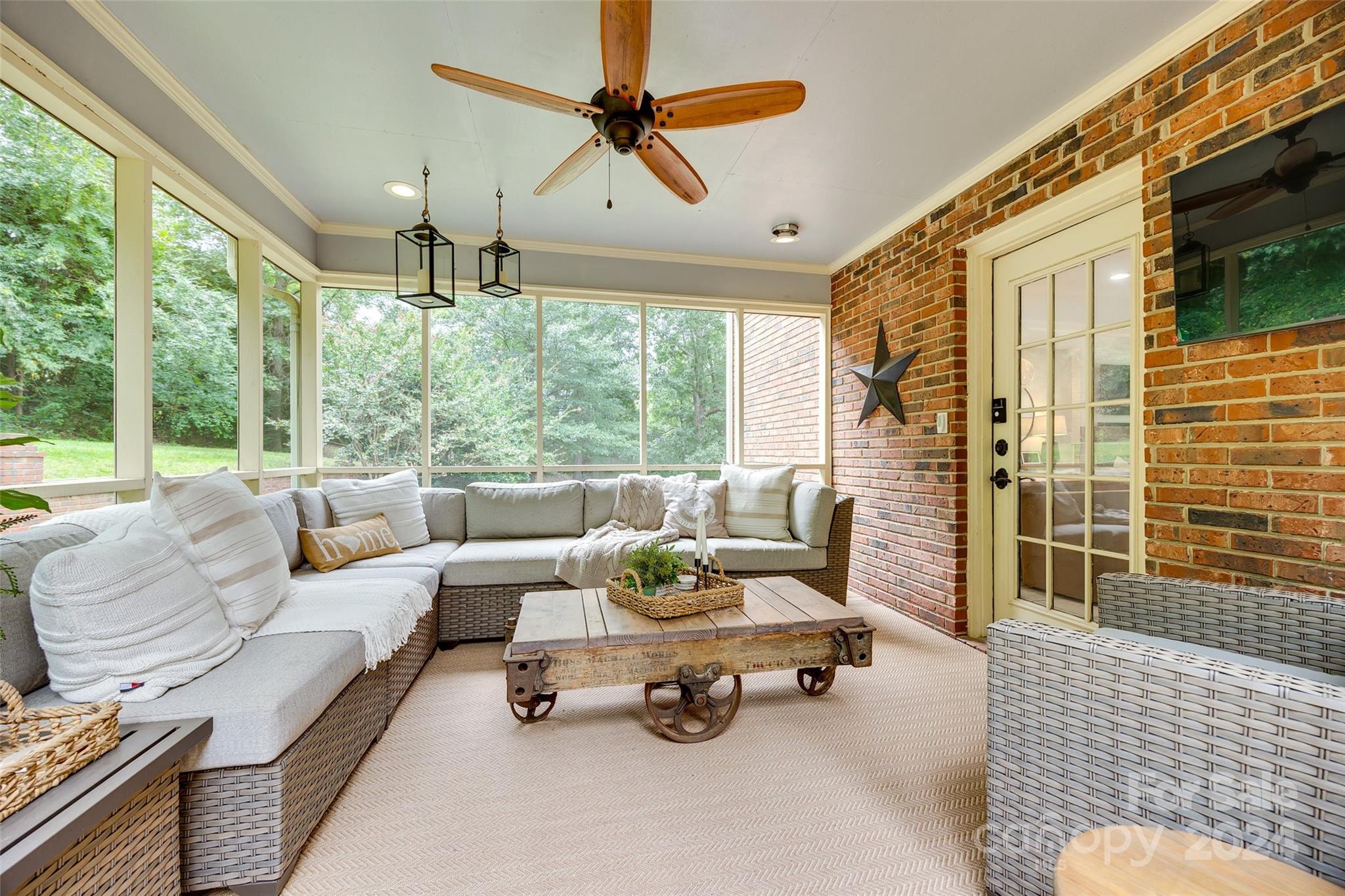 Devonshire - Residential