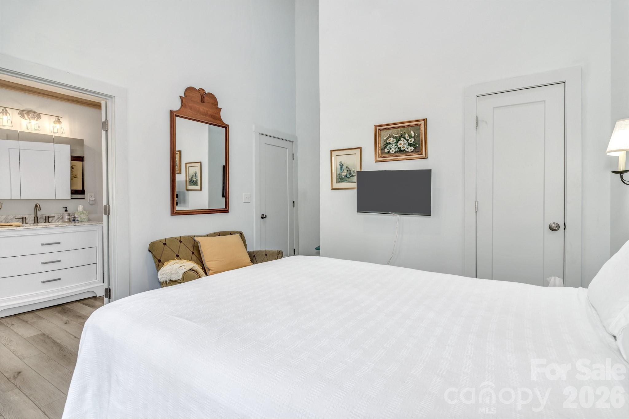 Lake Hosea - Residential