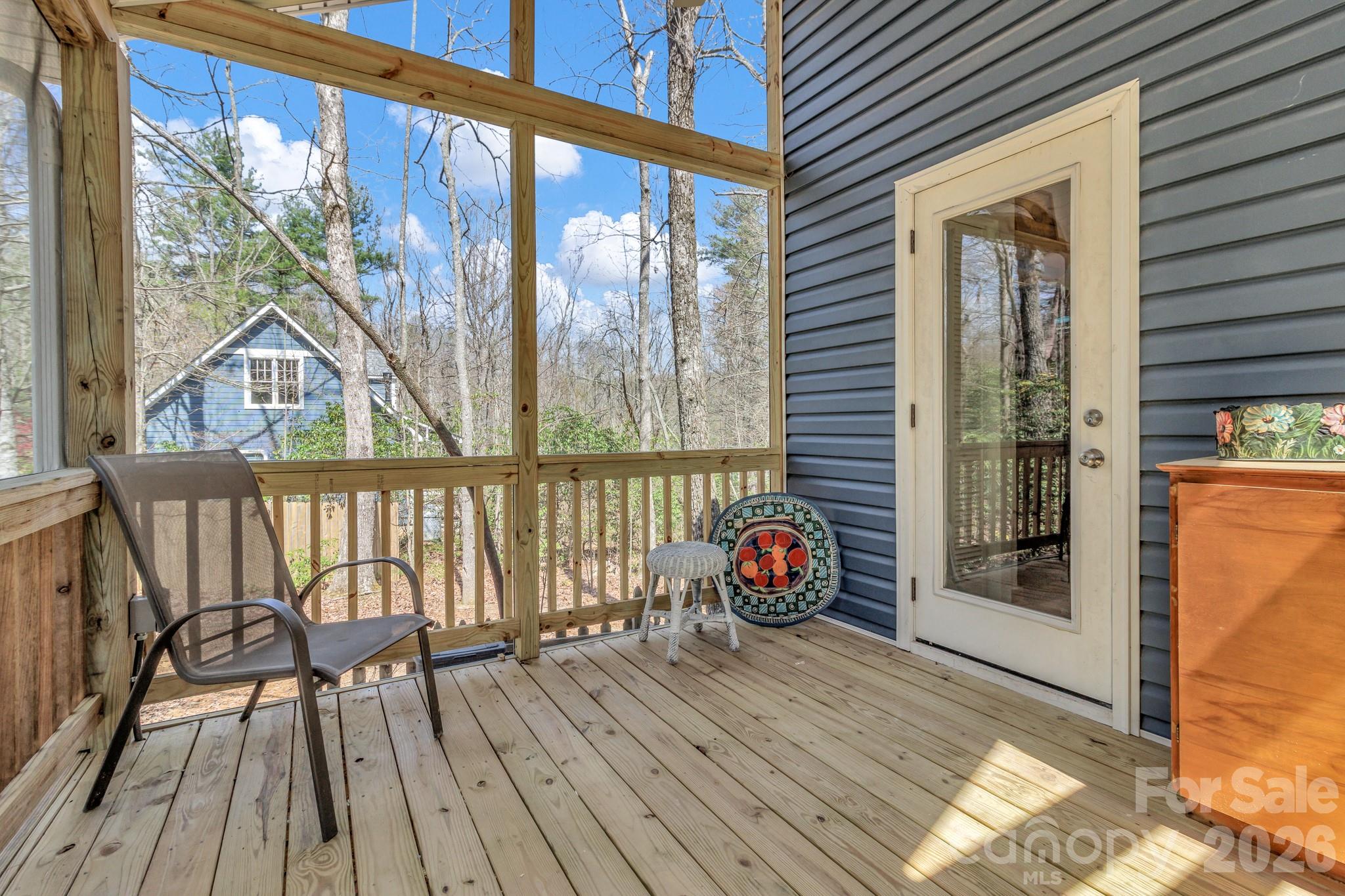 Lake Hosea - Residential