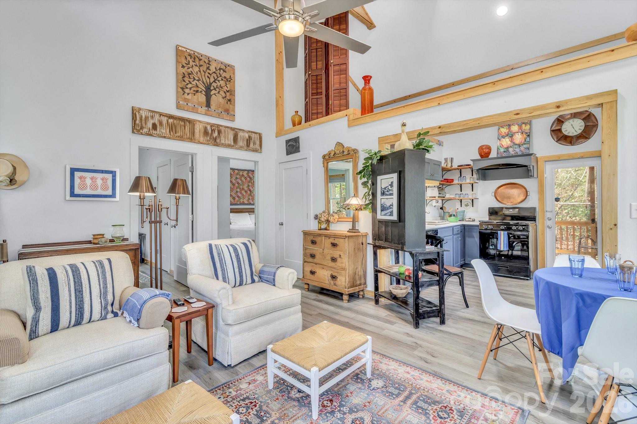 Lake Hosea - Residential