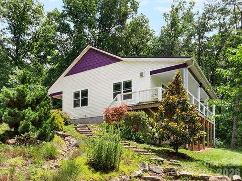Photo of 333 Herron Point Lane, Weaverville, NC 28787 (MLS # 4402133)