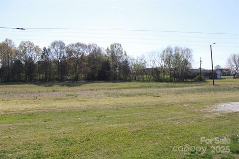 111 Panda Court Grover NC 28073