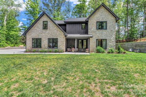 Photo of 108 Poplar Green Way, Asheville, NC 28806 (MLS # 4380151)