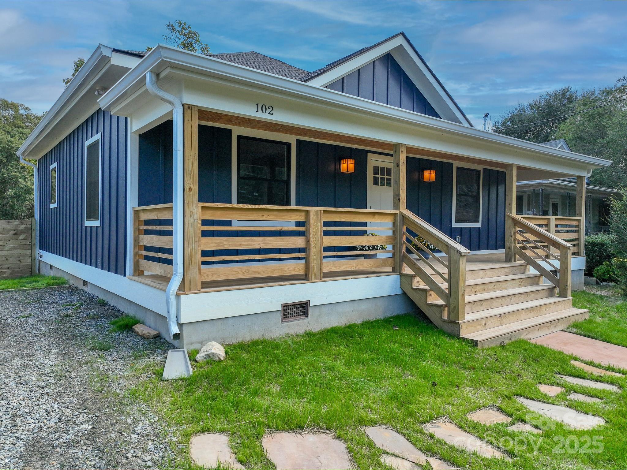 102 Clingman Avenue