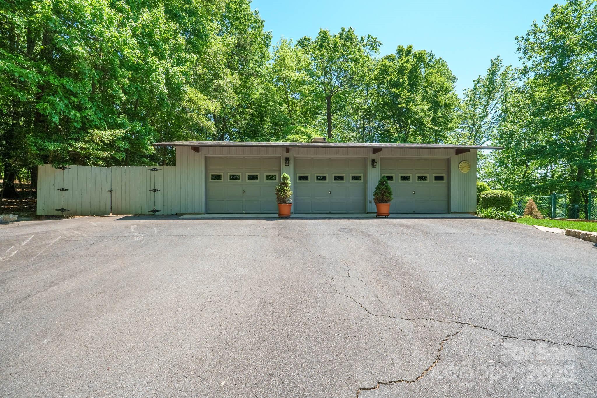 Lakewood II - Residential