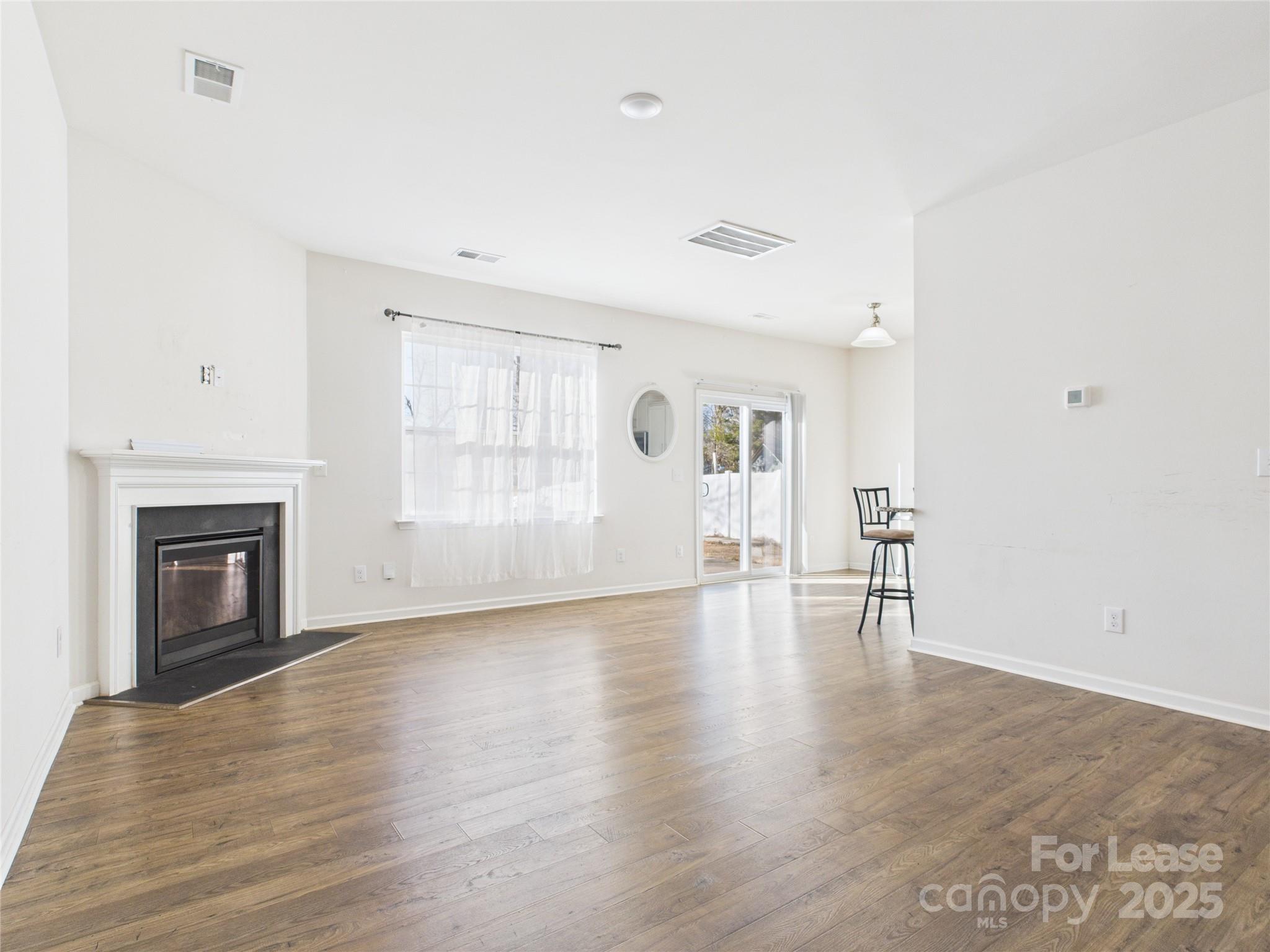 2032 Highland Knoll Drive