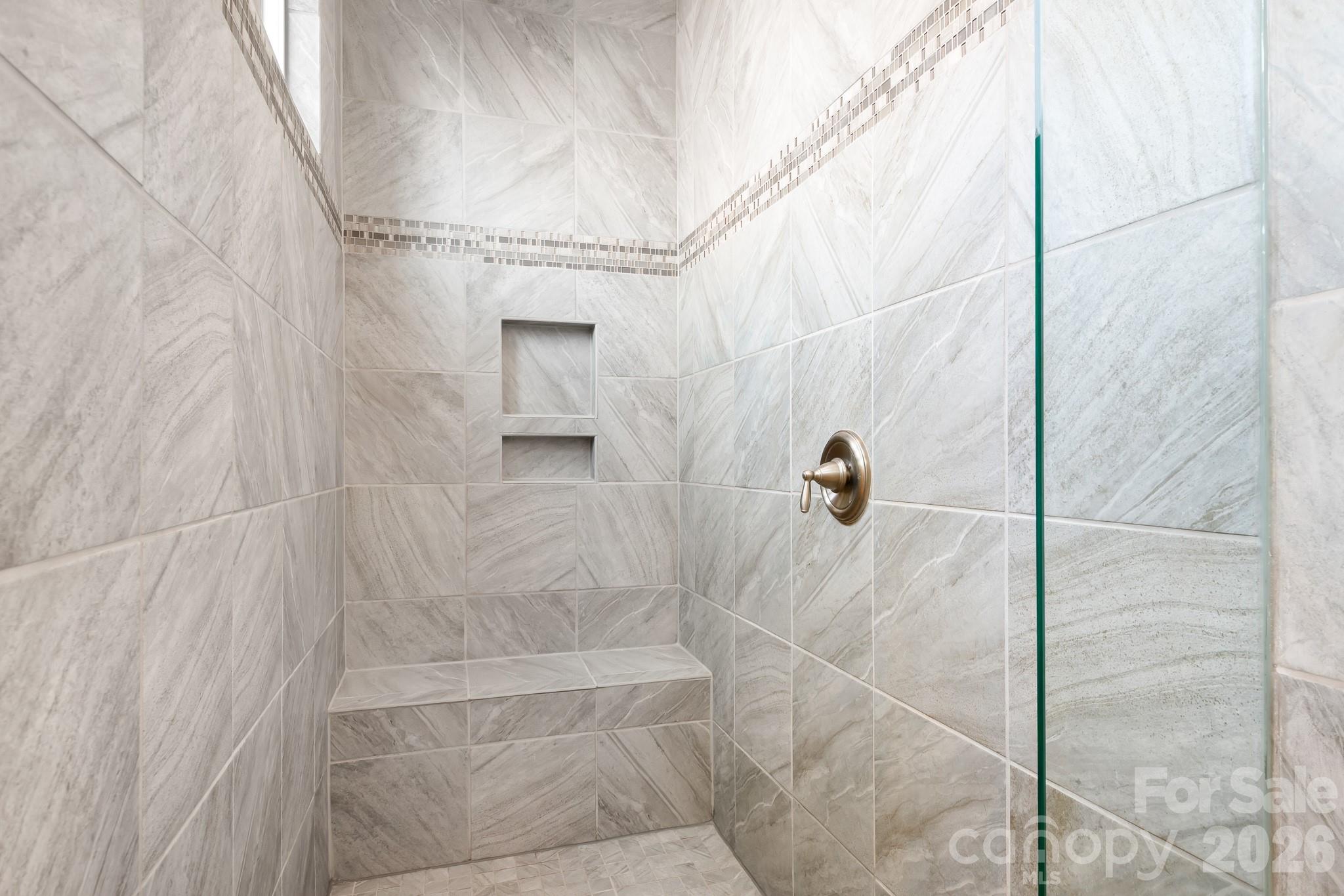 Cobblestone Manor - Residential