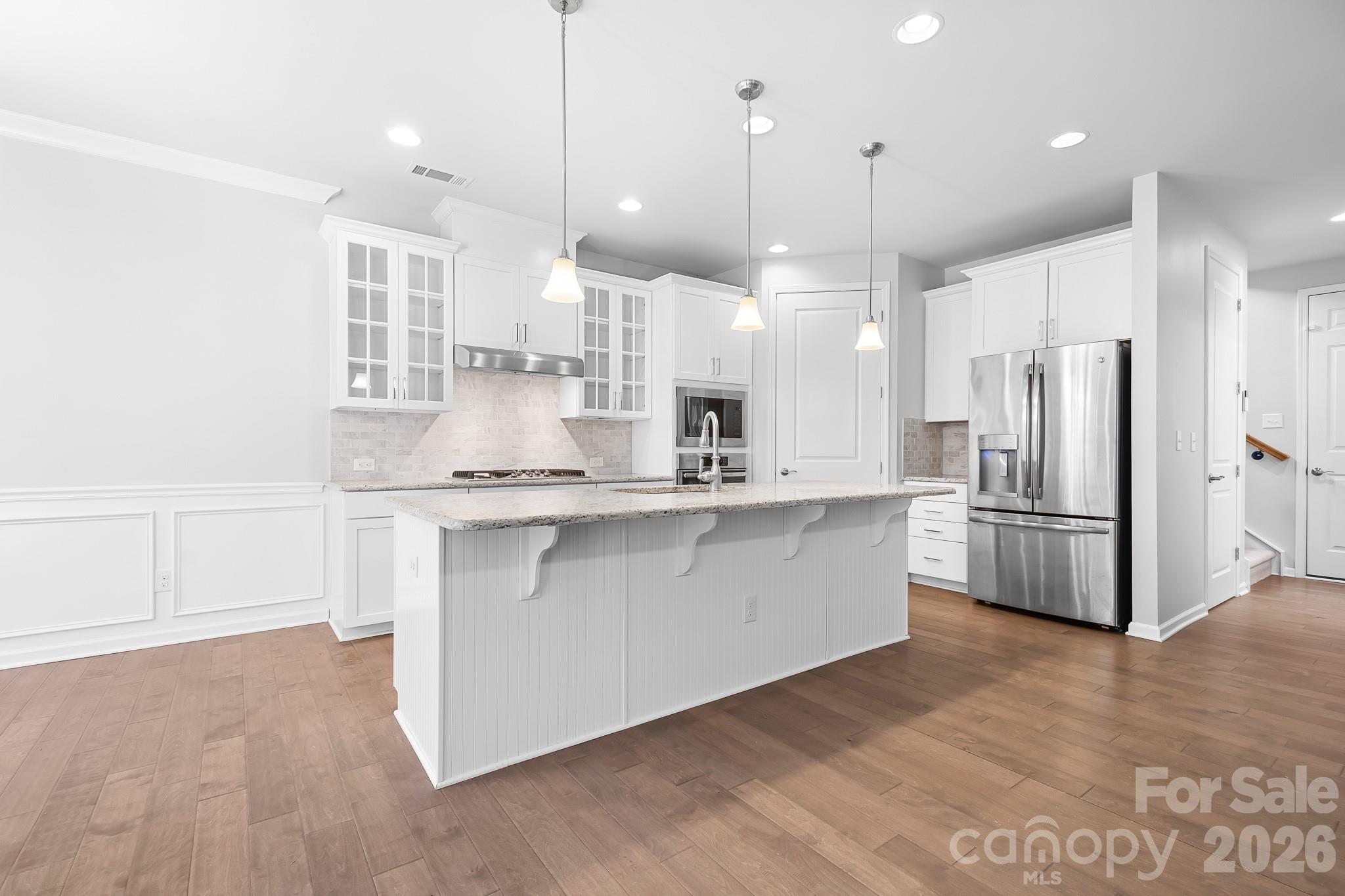 Cobblestone Manor - Residential