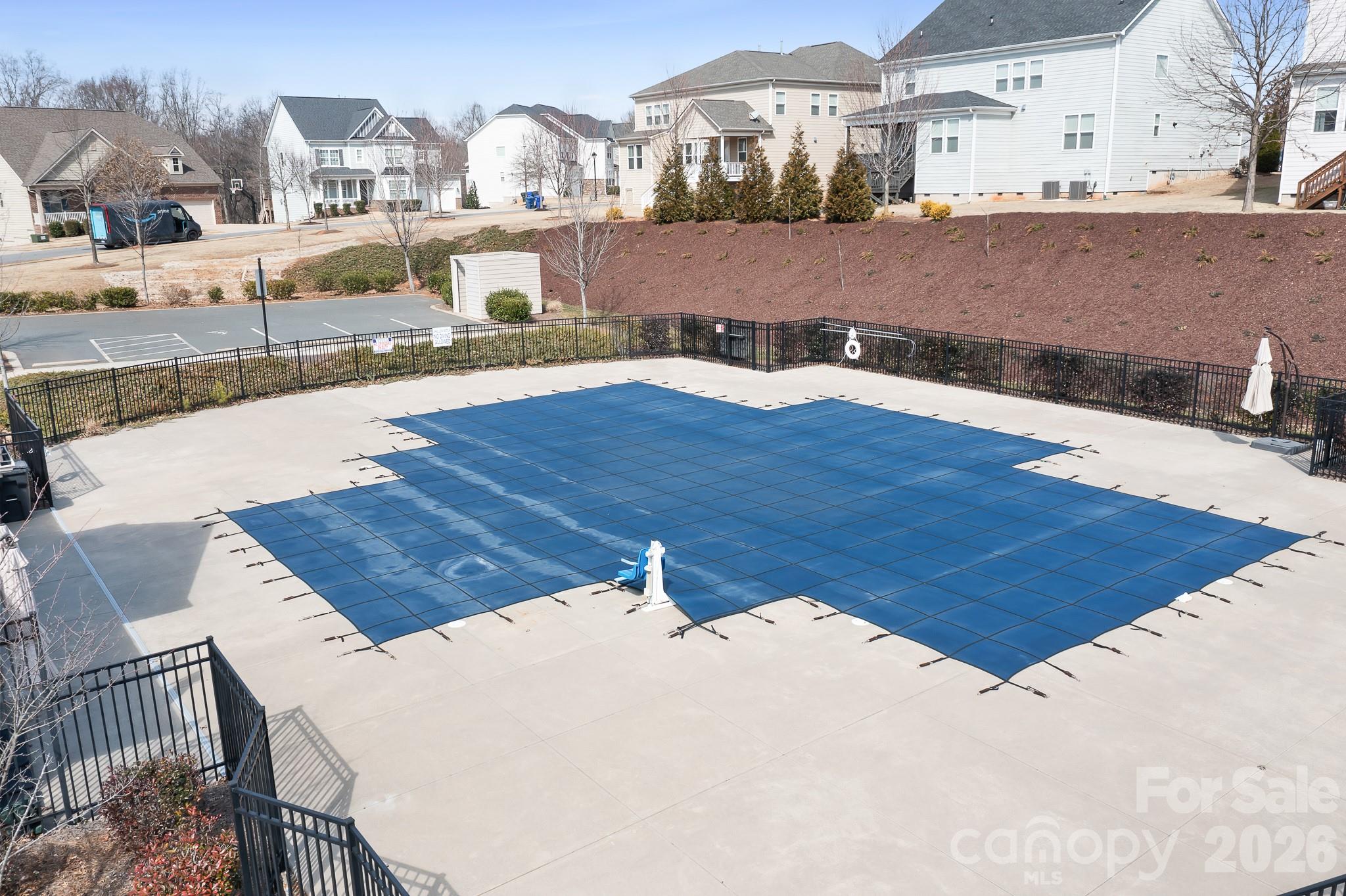 Cobblestone Manor - Residential