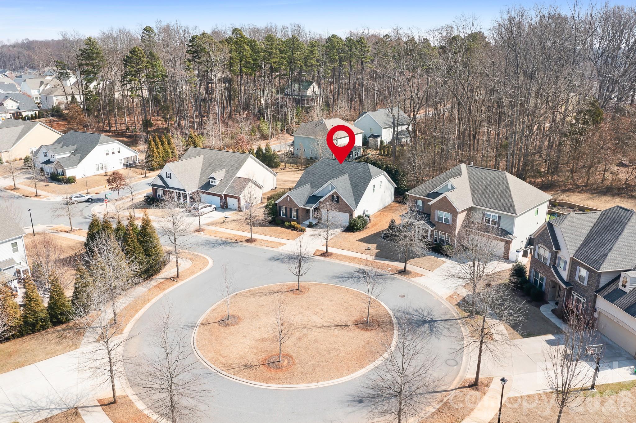 Cobblestone Manor - Residential