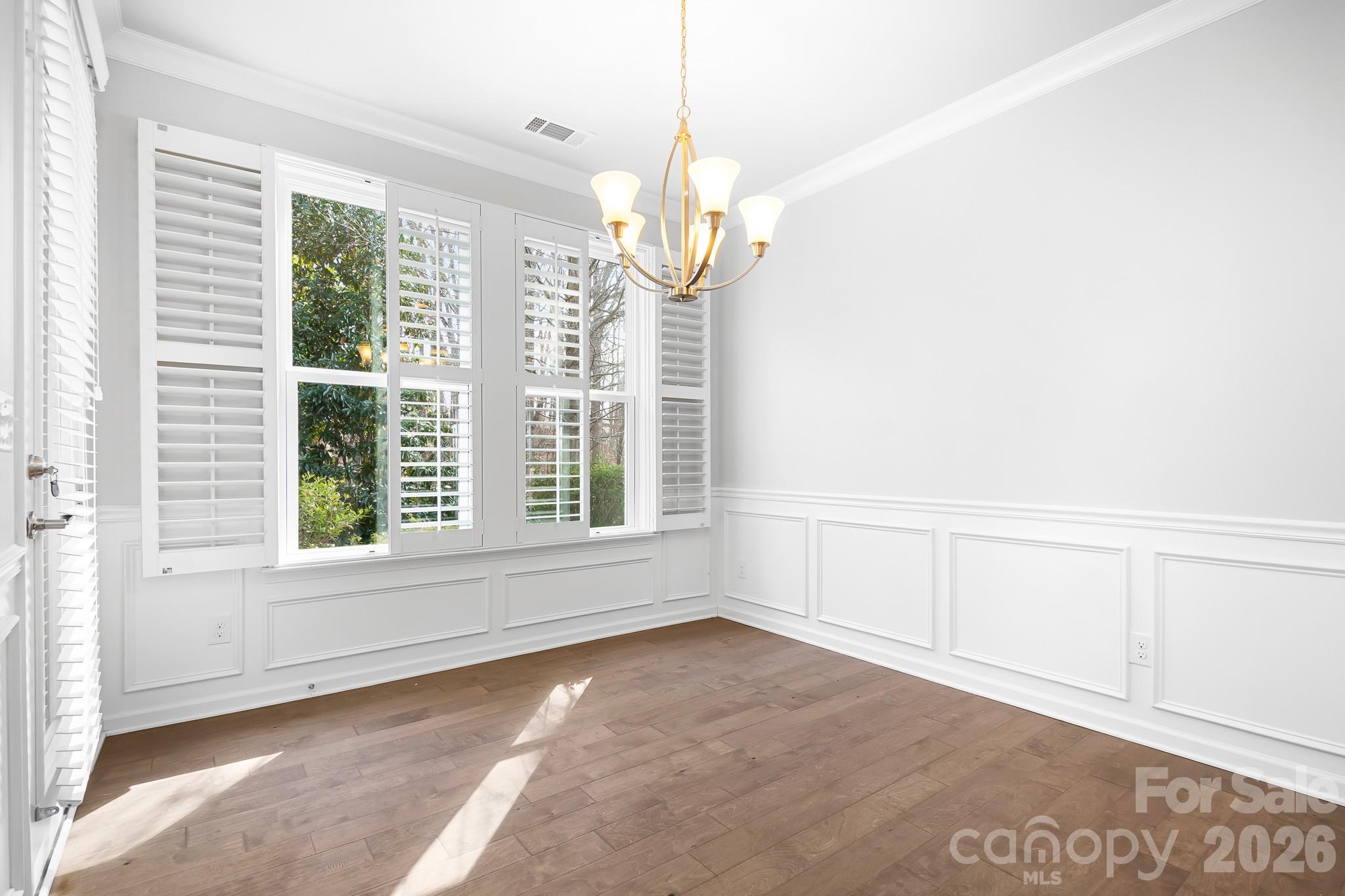 Cobblestone Manor - Residential