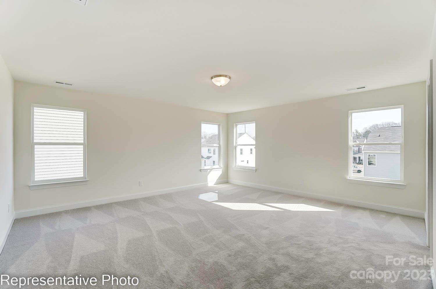 Hampton Woods - Residential