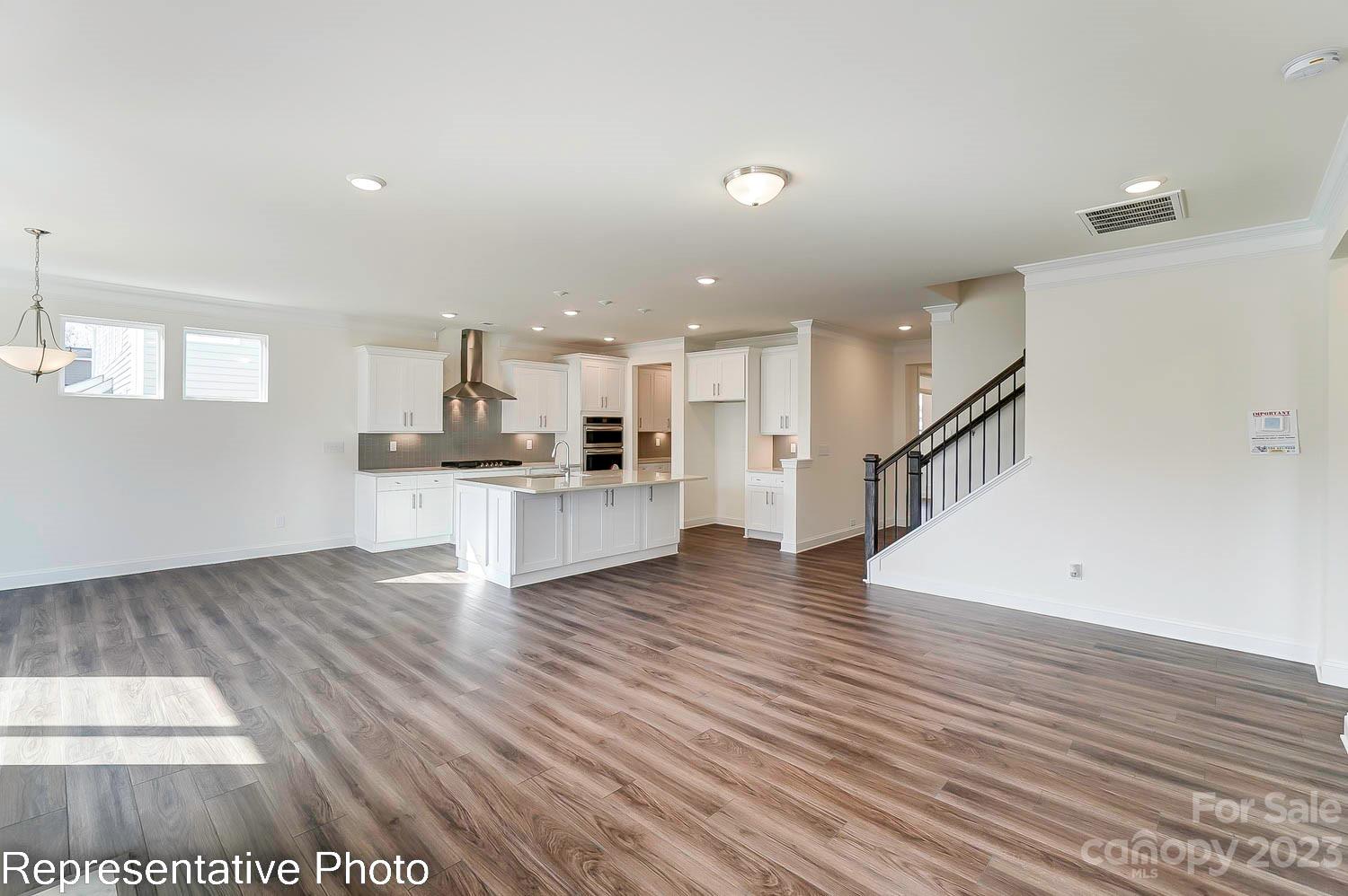 Hampton Woods - Residential